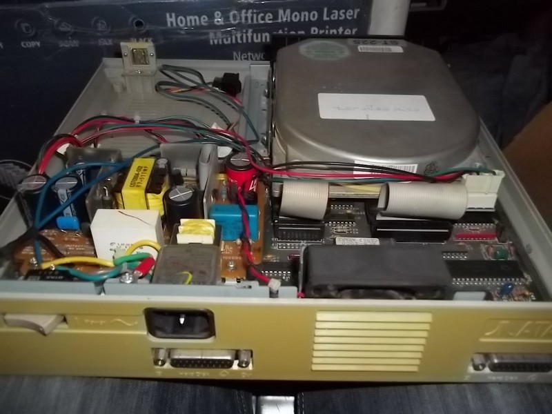 hdd_atari_sh205_vevnitr2.jpg, 133 kB