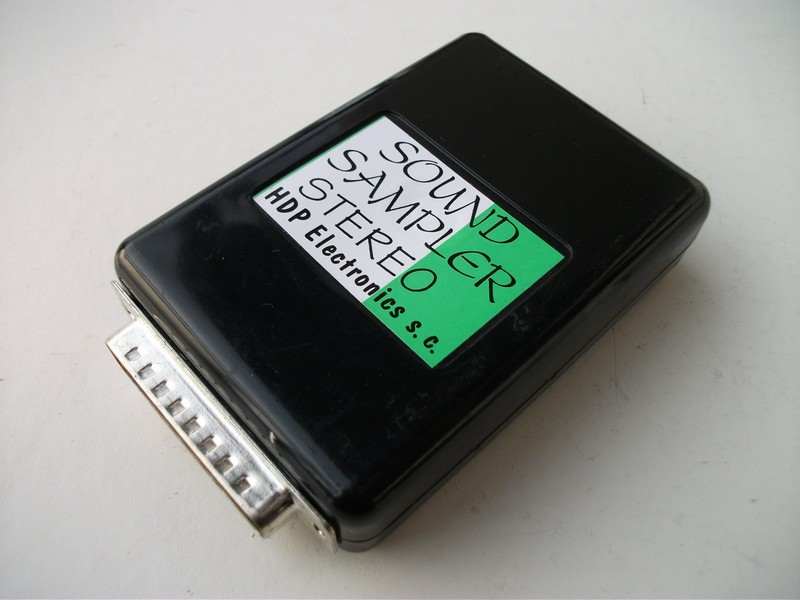 kartridz_interface_(amiga)_sampler_digiton_hdpsoundstudio2_spod.jpg, 125 kB