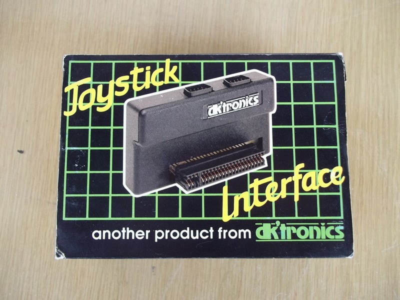 kartridz_interface_(zxspectrum)_dktronics_joystickinterface_krabpred.jpg, 166 kB