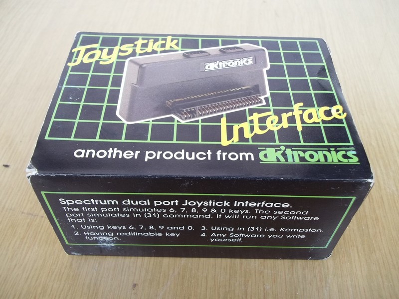 kartridz_interface_(zxspectrum)_dktronics_joystickinterface_krabvrch.jpg, 163 kB