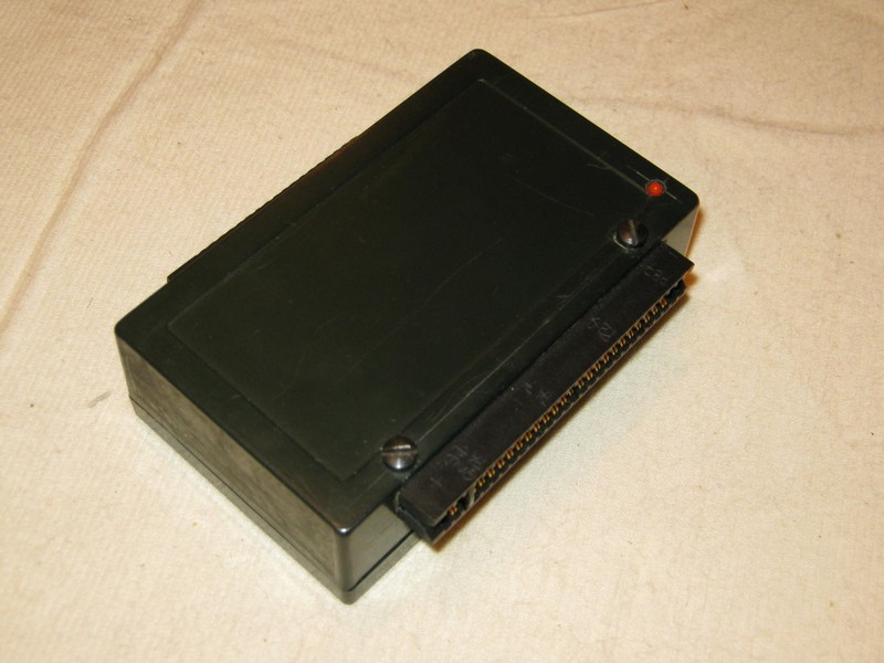 kartridz_interface_(zxspectrum)_grozbeckert_vrch.jpg, 94 kB