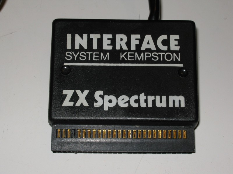 kartridz_interface_(zxspectrum)_interfacesystemkempston_pred.jpg, 93 kB