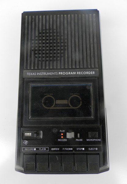 kazetak_texasinstruments_programrecorder_pred.jpg, 60kB