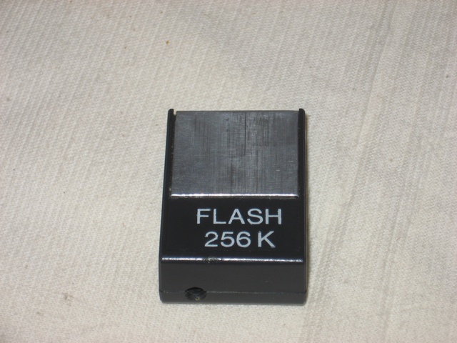 modul_texasinstruments_ti74s_flash256_vzad.jpg, 115 kB