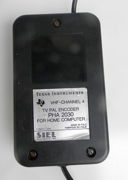 modulator_texasinstruments_tvpalencoder_vzad.jpg, 63kB