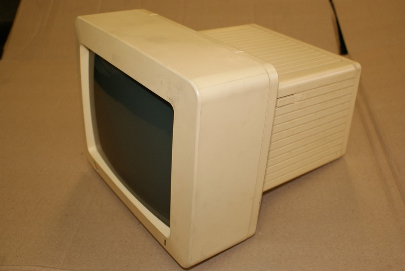 monitor_apple_macintosh2c_spod.jpg, 101 kB