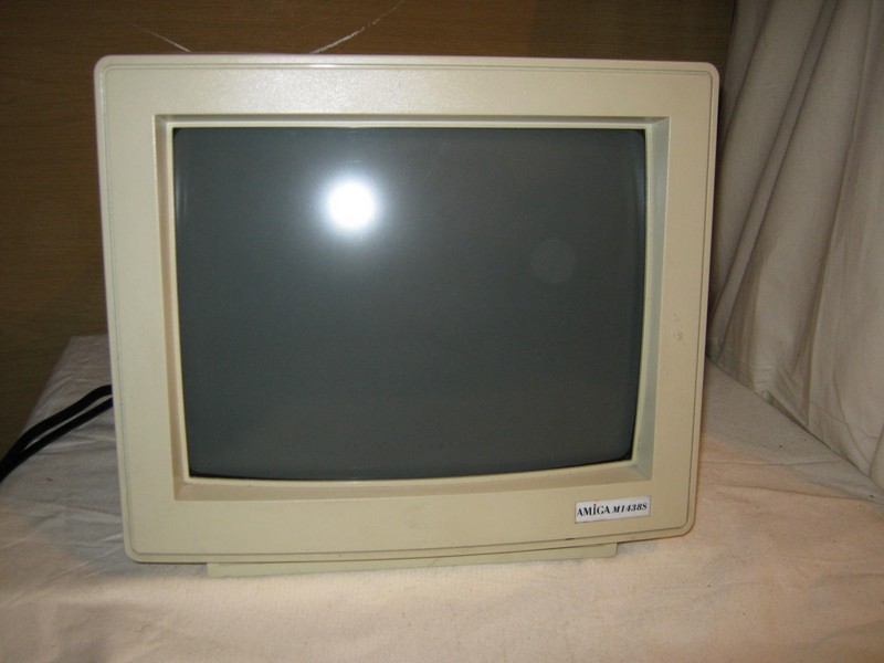 monitor_commodore_amigam1438s_pred.jpg, 75 kB