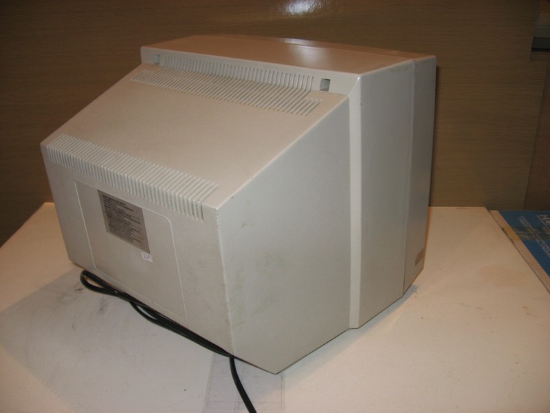 monitor_commodore_vrch.jpg, 67 kB