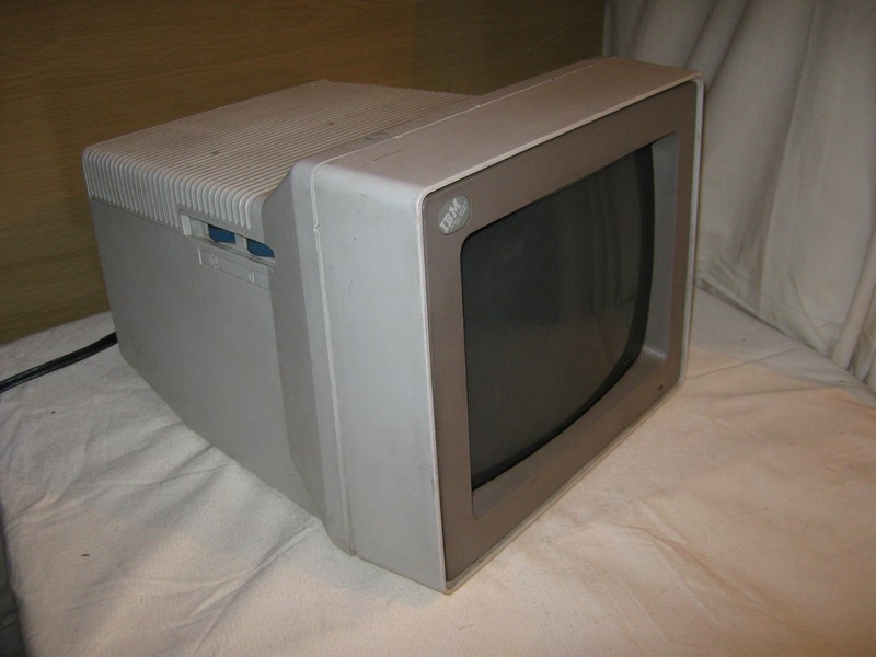 monitor_ibmps2_vrch.jpg, 80 kB