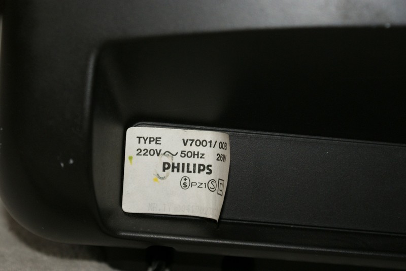 monitor_philips_computermonitorv70001_detail2.jpg, 104 kB