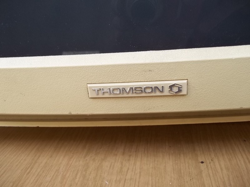 monitor_thomson_mc92936_detail.jpg, 168kB
