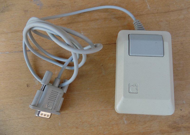 mys_apple_macintoshplus_m0100_pred.jpg, 128kB