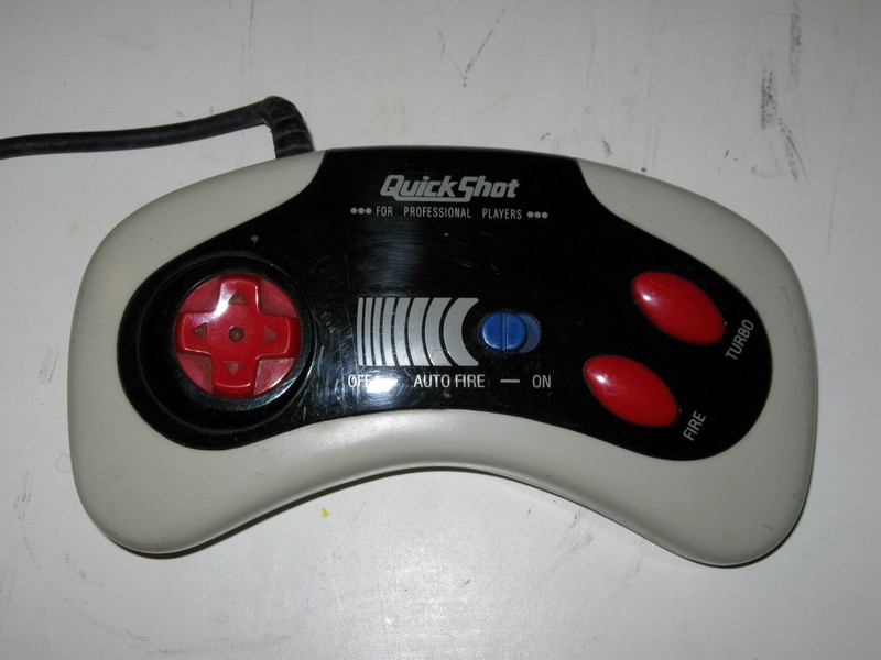 ovladac_joypad_quickshot_qs200_pred.jpg, 80 kB