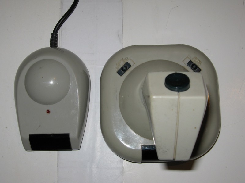 ovladac_joystick_challengerbezdrat_vsepred2.jpg, 63 kB