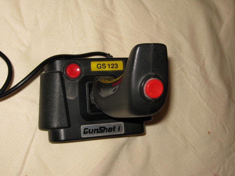 ovladac_joystick_gunshot1gs123_pred.jpg, 97 kB