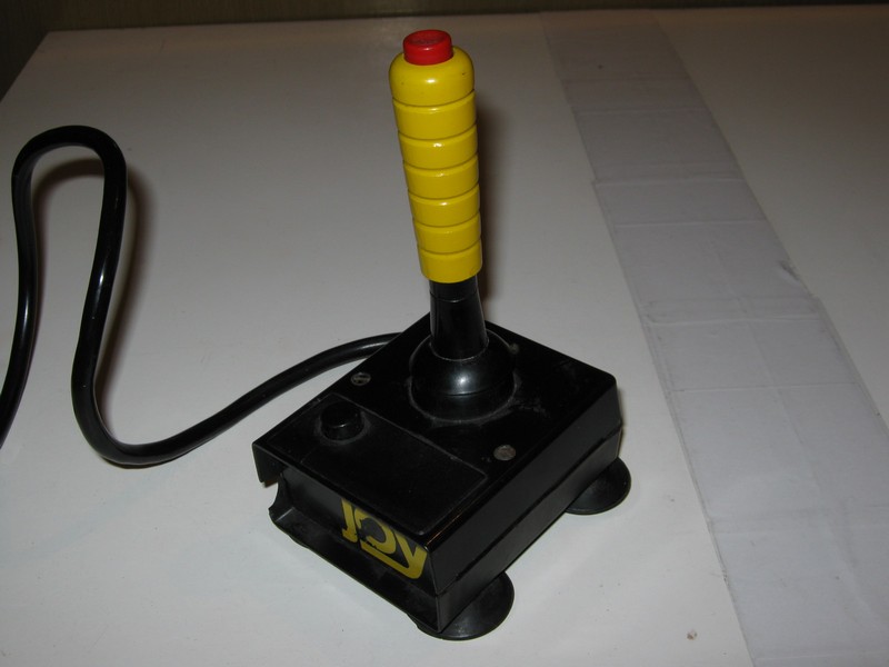 ovladac_joystick_joysinterface_spod.jpg, 63 kB