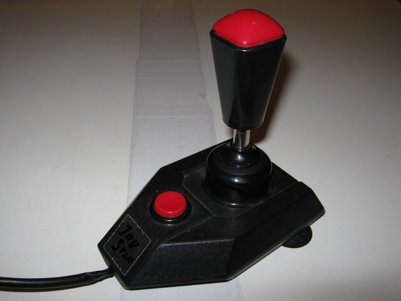 ovladac_joystick_joystar_spod.jpg, 62 kB