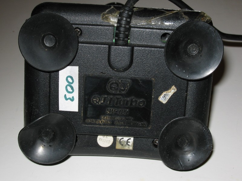 ovladac_joystick_qji_turbosv121_vzad.jpg, 122 kB