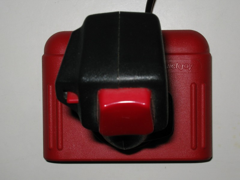 ovladac_joystick_quickjoy2turbo_qs124_pred2.jpg, 75 kB