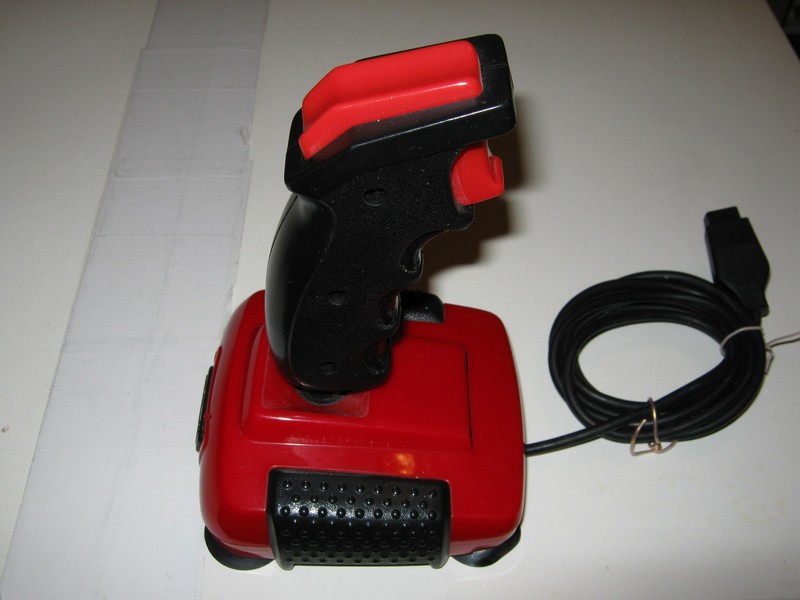 ovladac_joystick_quickshot2_qs111_spod.jpg, 70 kB