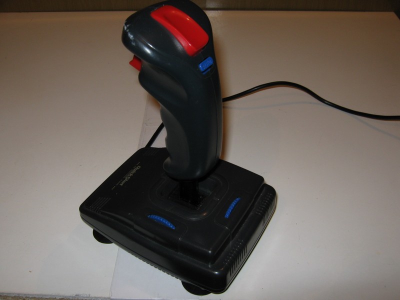 ovladac_joystick_quickshot_qs123forprofesionalplayers_vrch.jpg, 61 kB