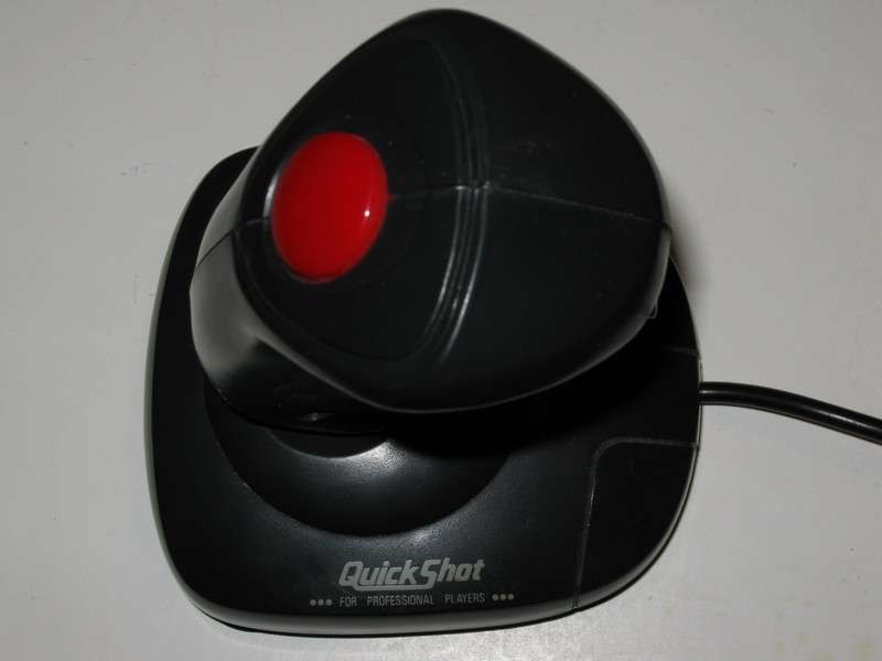 ovladac_joystick_quickshot_qs131_pred2.jpg, 59 kB