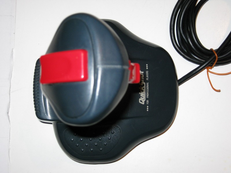 ovladac_joystick_quickshot_qs137f_pred2.jpg, 73 kB