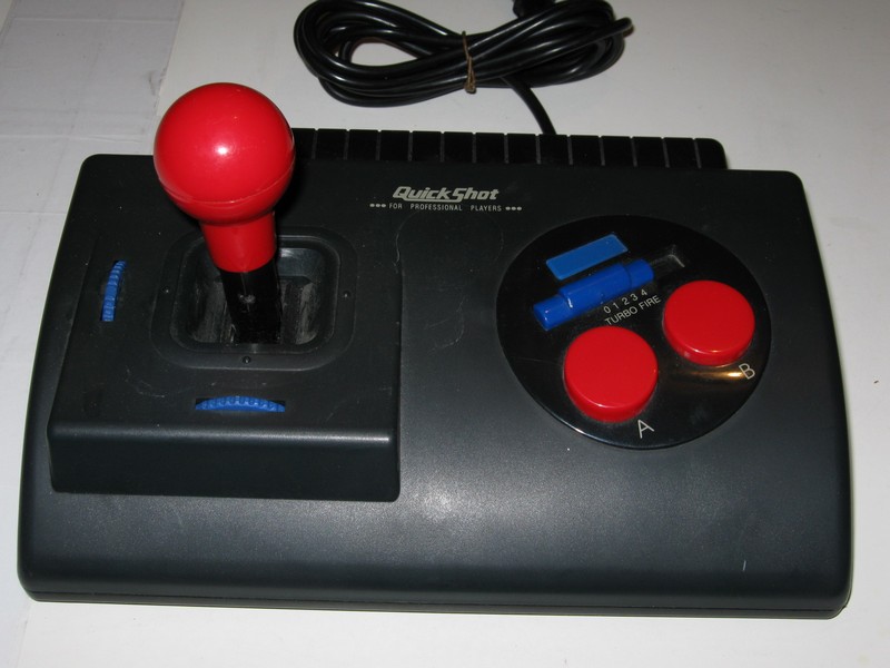 ovladac_joystick_quickshot_qs172_pred3.jpg, 82 kB