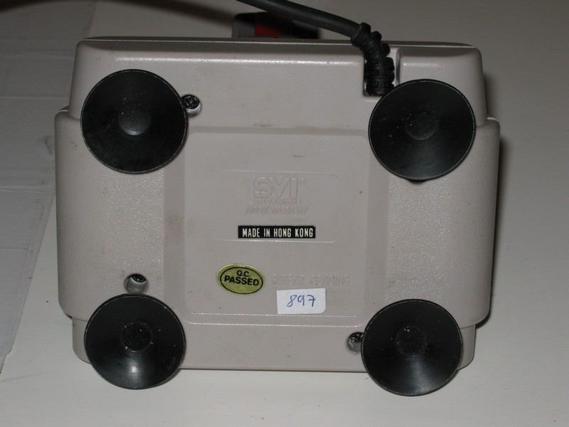 ovladac_joystick_scispectravideo_quickshot_vzad.jpg, 72 kB