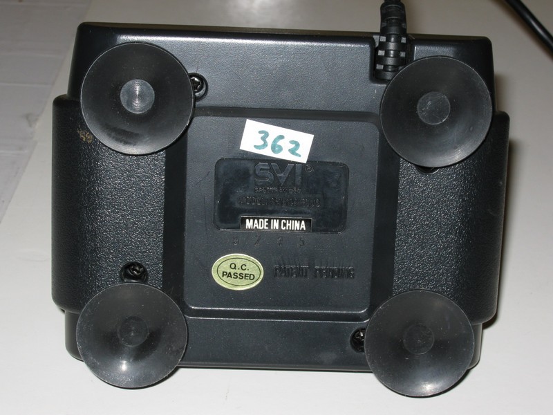 ovladac_joystick_svispectravideo_quickshot2plus_vzad.jpg, 113 kB