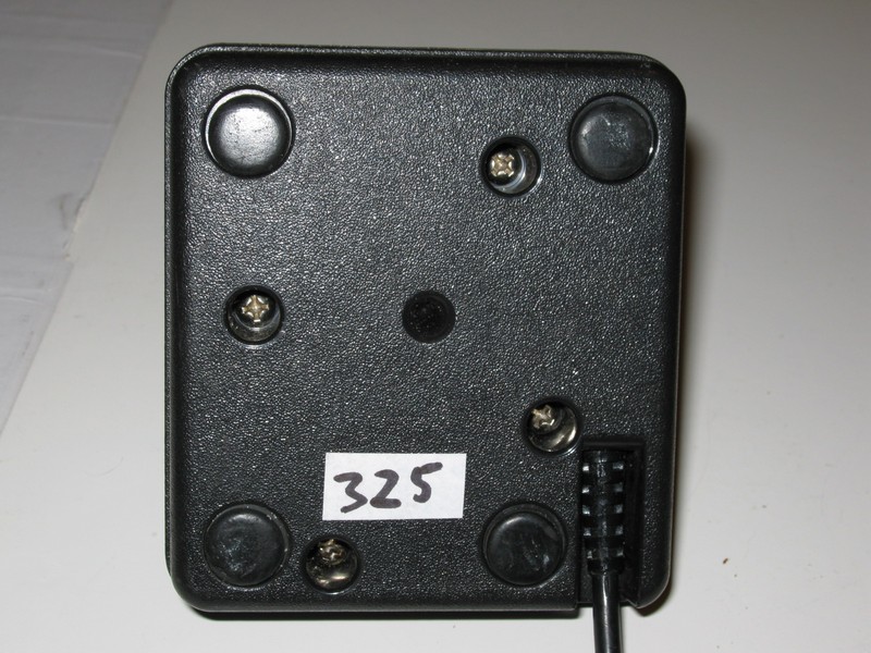 ovladac_joystick_topcernycervenytlacitko_vzad.jpg, 139 kB