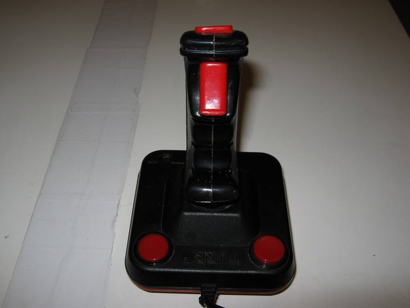 ovladac_joystick_turbo2_pred.jpg, 59 kB