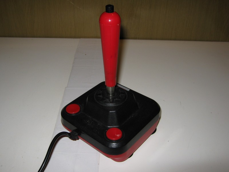 ovladac_joystick_turbo_spod.jpg, 59 kB