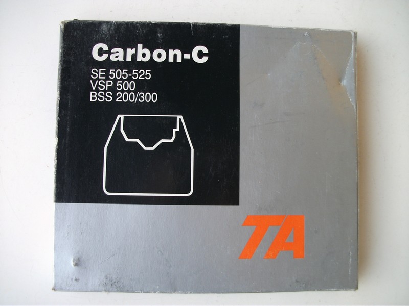 tiskarna_barvicipaska_triumphadler_carbonc_krabpred.jpg, 124 kB