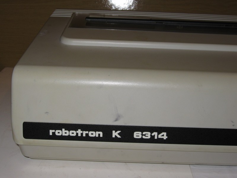 tiskarna_robotron_k6314_detail.jpg, 64 kB