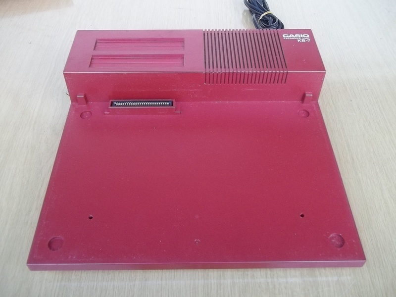 zdroj_casio_kb7_pred2.jpg, 193 kB