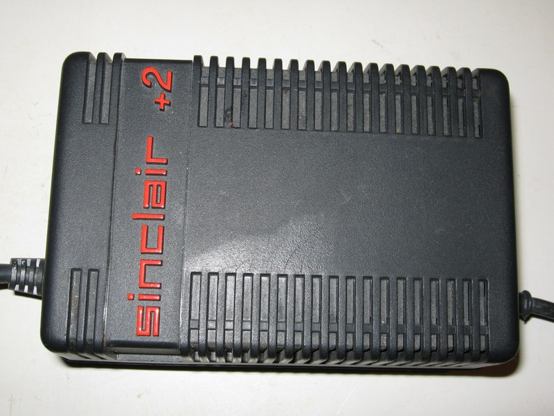 zdroj_sinclair_zxspectrumplus2_pred.jpg, 132 kB