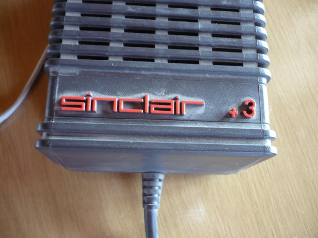 zdroj_sinclair_zxspectrumplus3_detail.jpg, 65 kB